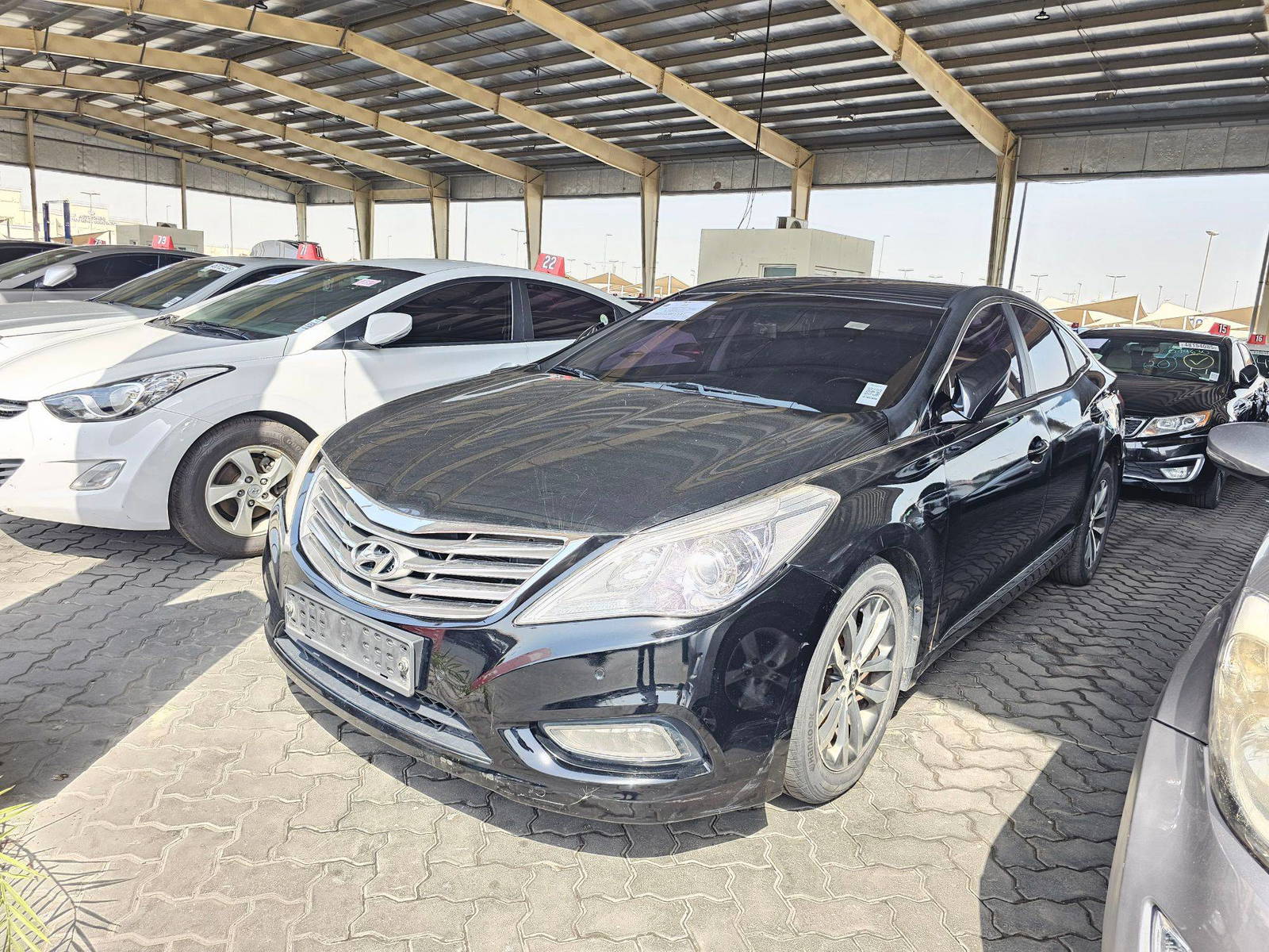 2012 HYUNDAI GRANDEUR — 152148 KM — Lot 211527 — Souq - Marhaba Auctions Used Cars - Image 5