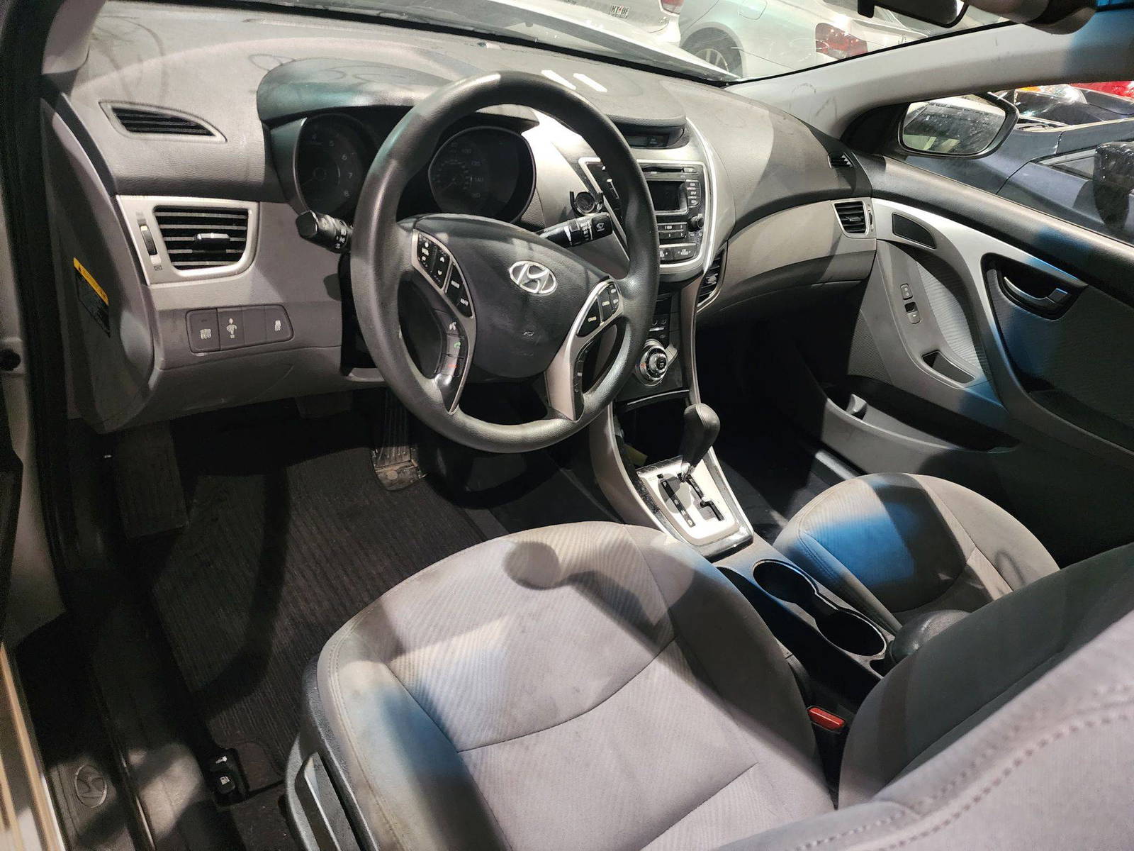 2013 HYUNDAI ELANTRA — 152819 Miles — Lot 64048373 - Marhaba Auctions Used Cars - Image 4