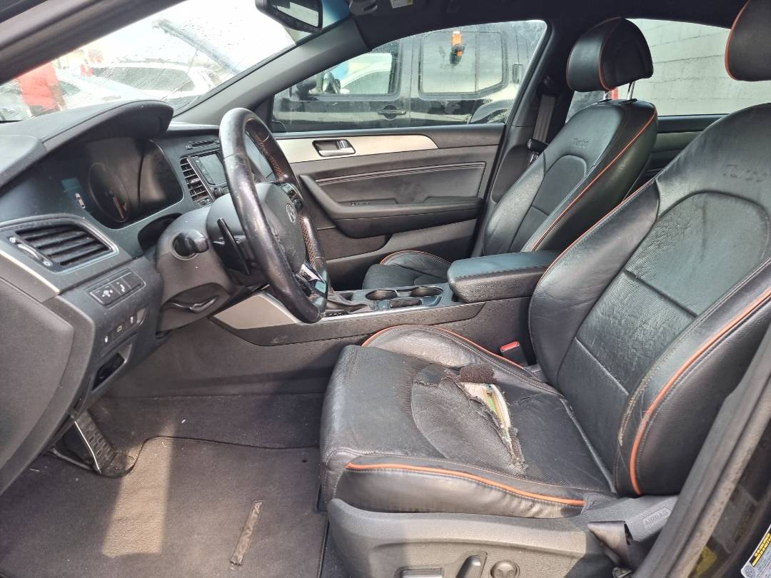 2015 HYUNDAI SONATA — 150673 Miles — Lot 215487 — Ind. 12 - Marhaba Auctions Used Cars - Image 8