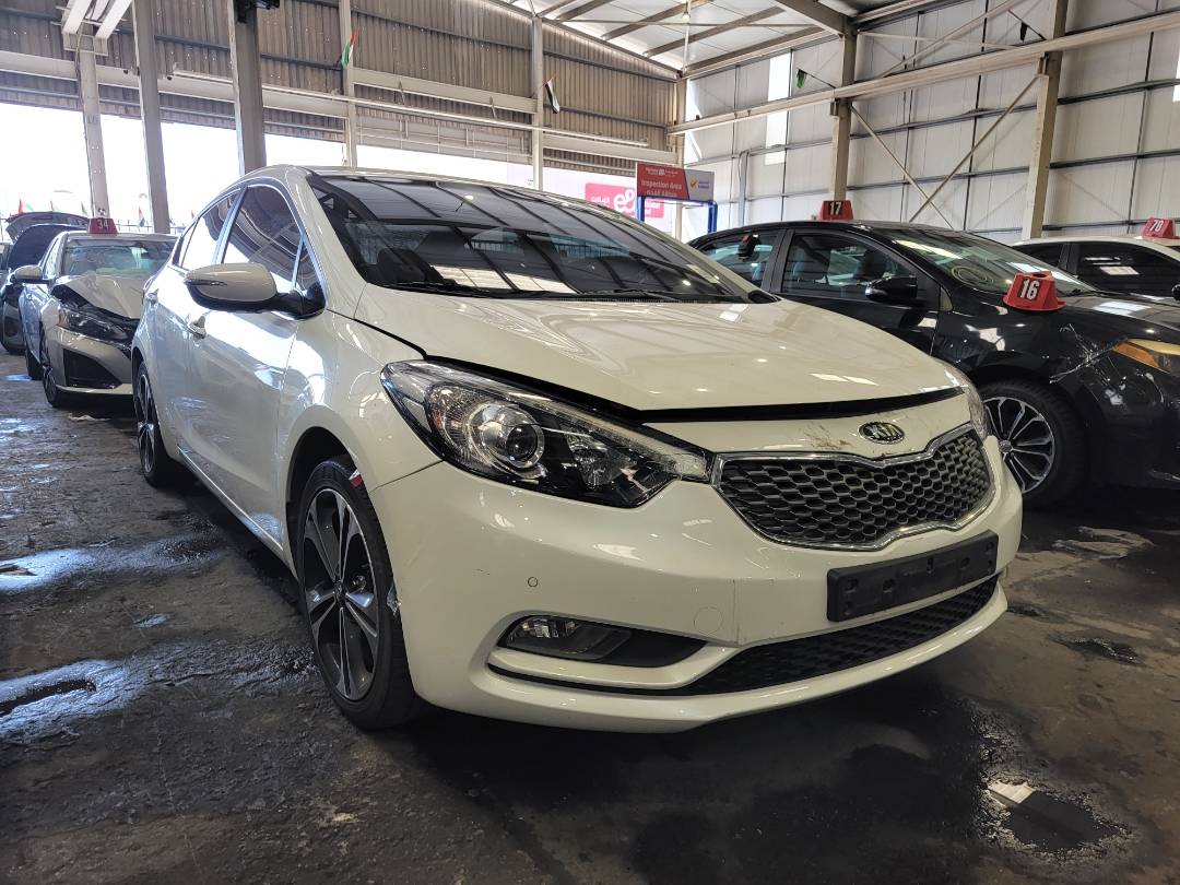 2013 KIA K3 — 161268 KM — Lot 000854 — Main - Marhaba Auctions Used Cars - Image 4