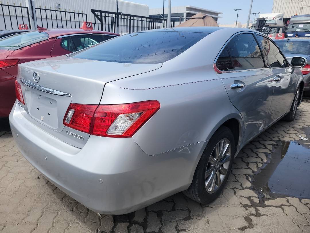 2007 LEXUS ES 350 — 123305 Miles — Lot 2062664 - Marhaba Auctions Used Cars - Image 3