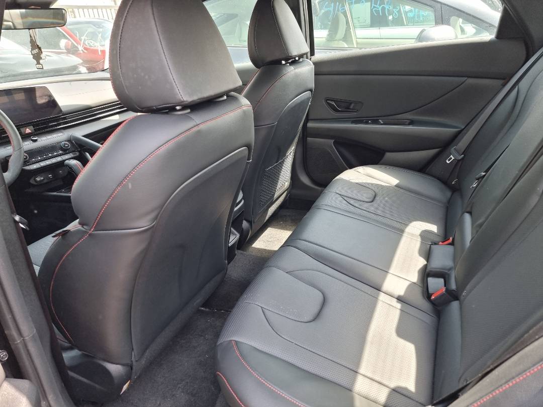 2025 HYUNDAI ELANTRA — 1185 KM — Lot 125478 — Al Surrah - Marhaba Auctions Used Cars - Image 7