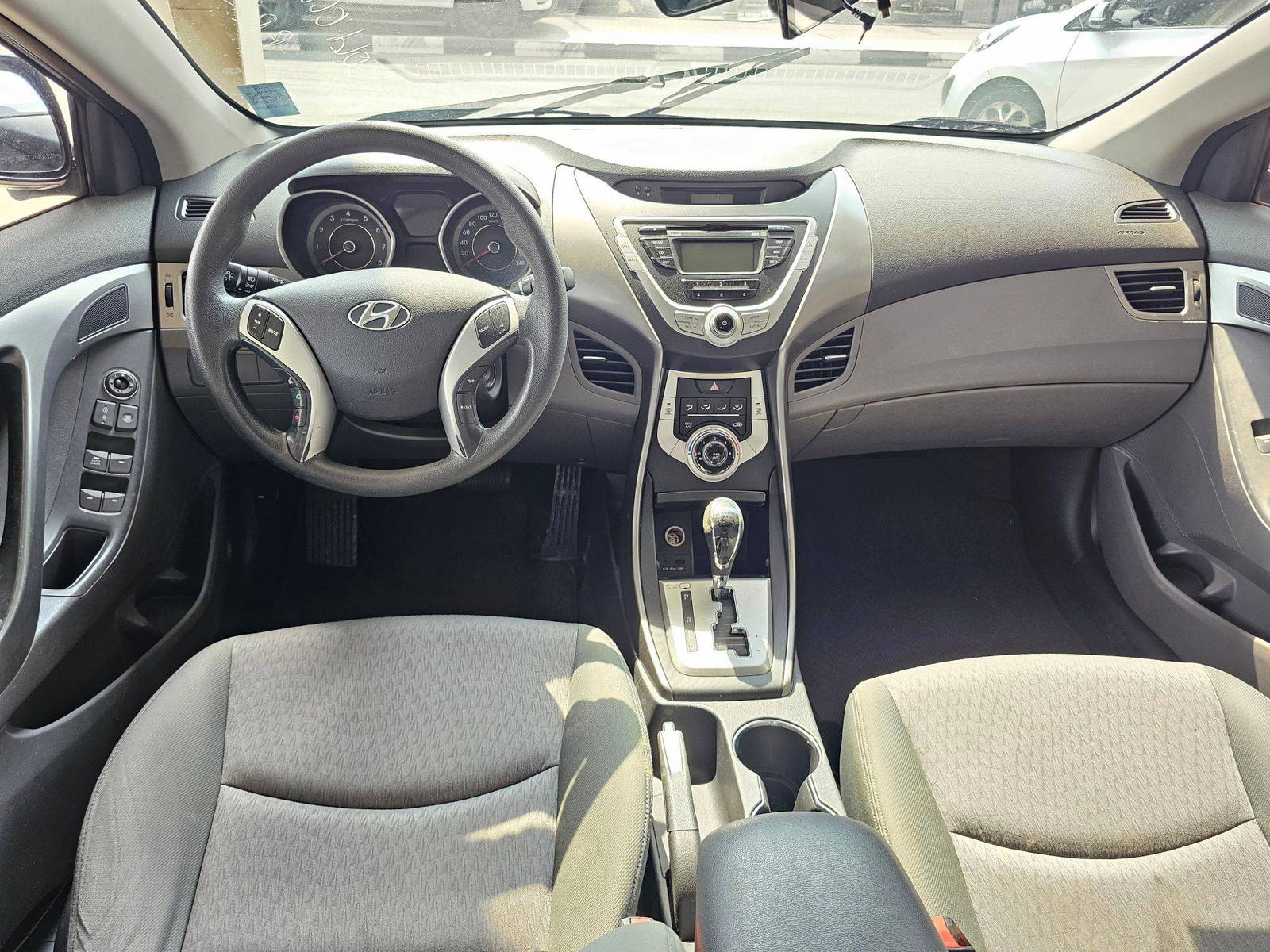 2011 HYUNDAI AVANTE — 175988 KM — Lot 145550 — Ind. 12 - Marhaba Auctions Used Cars - Image 7