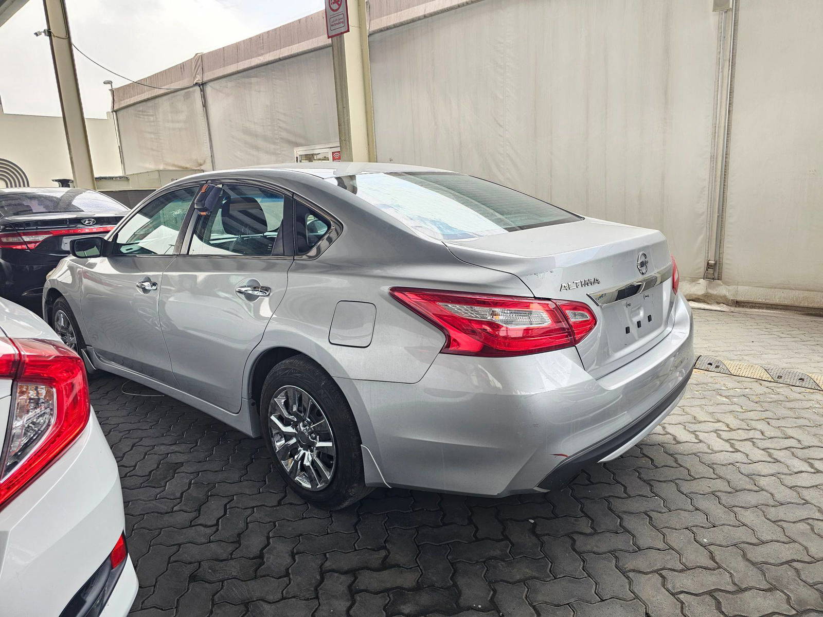 2016 NISSAN ALTIMA — 184471 Miles — Lot C292505 — Souq - Marhaba Auctions Used Cars - Image 5