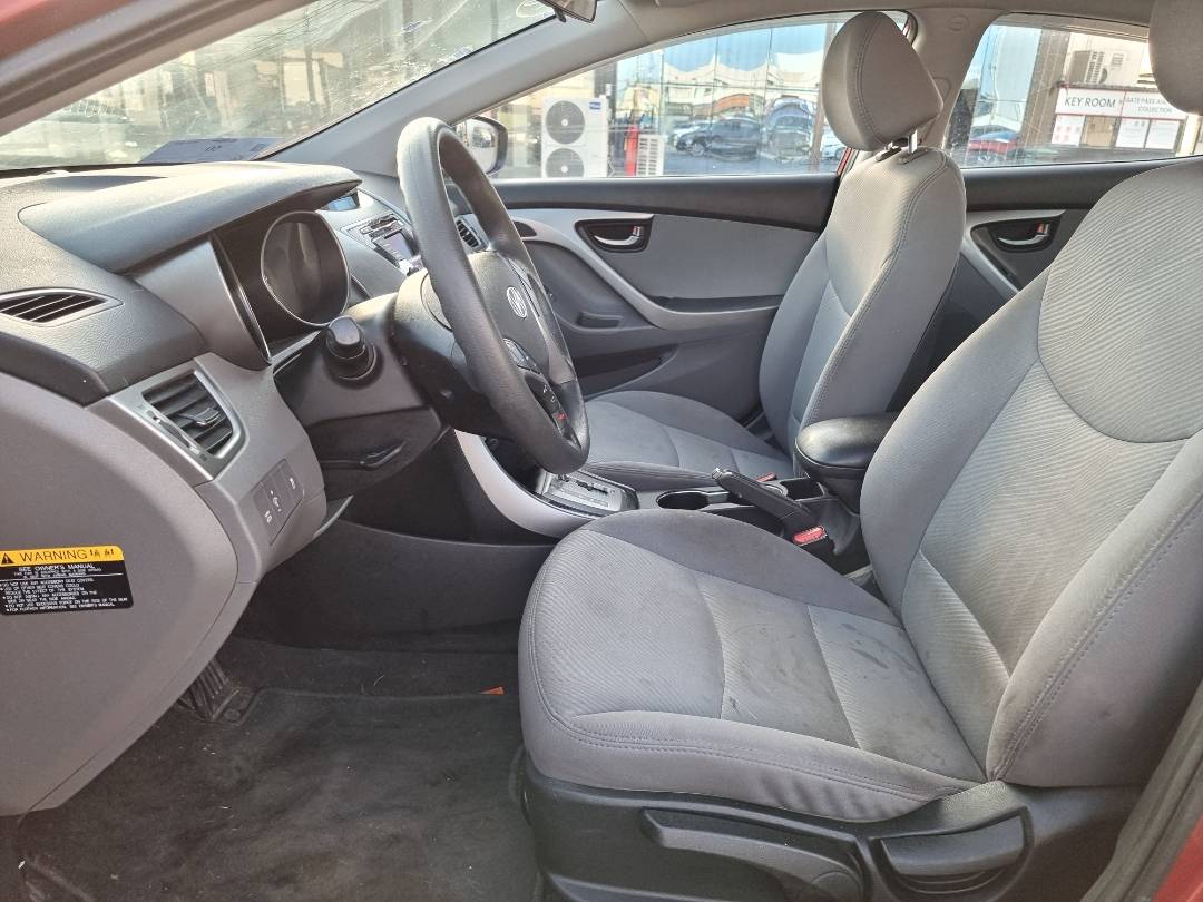 2013 HYUNDAI ELANTRA — 204458 KM — Lot 80296194 — Ind. 12 - Marhaba Auctions Used Cars - Image 8
