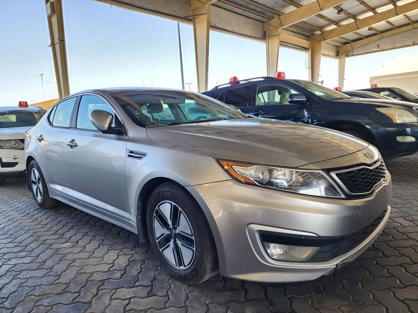 2012 KIA OPTIMA — 177145 Miles — Lot 125487 — Souq - Marhaba Auctions Used Cars - Image 4