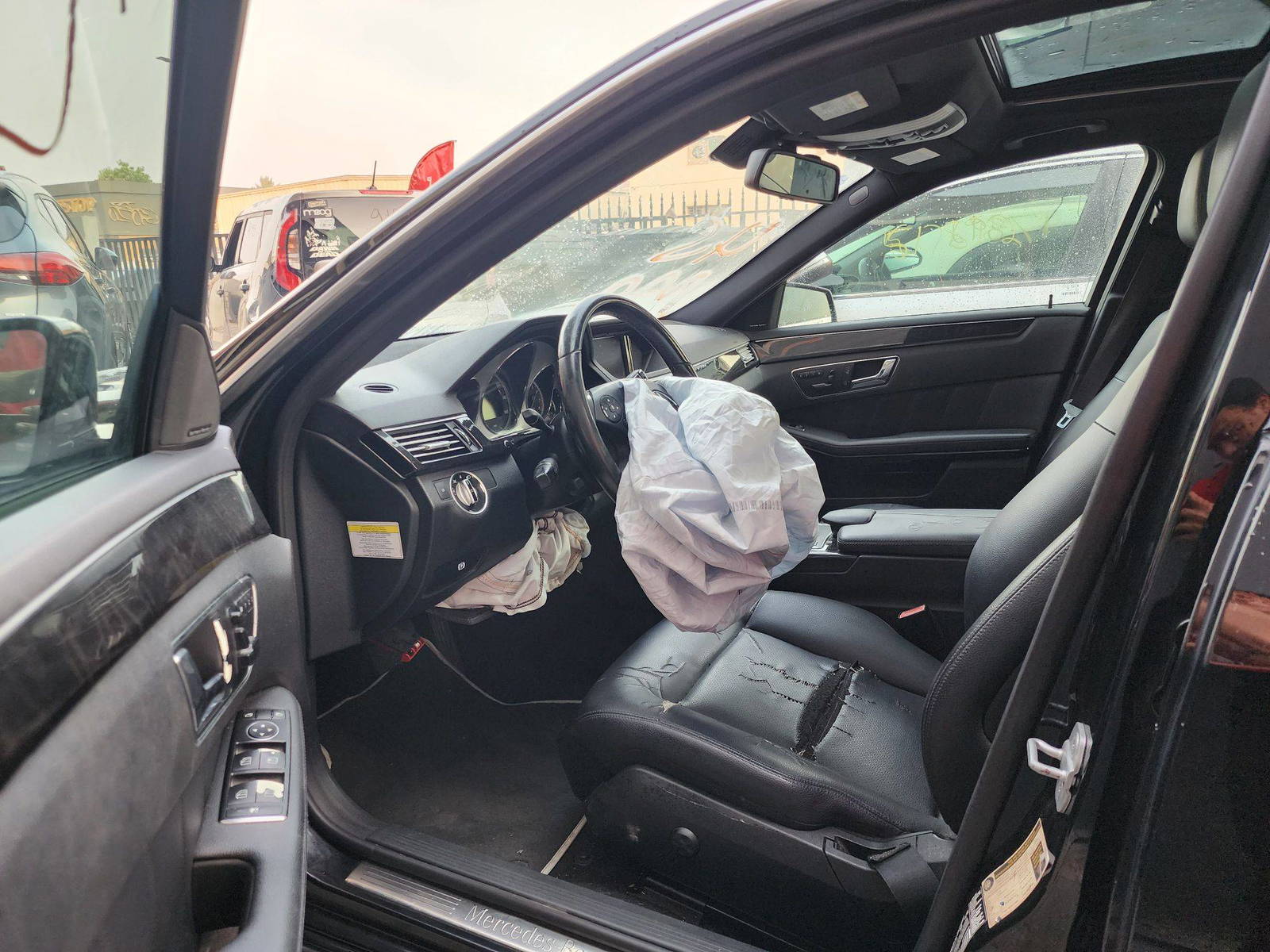 MERCEDES BENZ E 350 2011 - Marhaba Auction Used Cars - Image 9