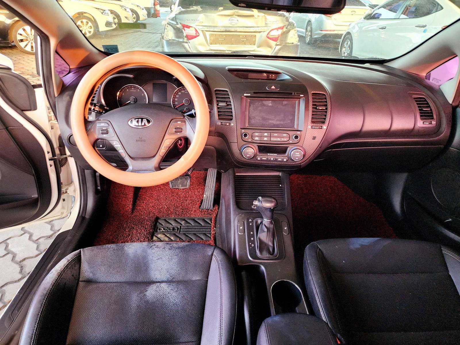 2015 KIA K3 — 107867 KM — Lot 924377 — Souq - Marhaba Auctions Used Cars - Image 7