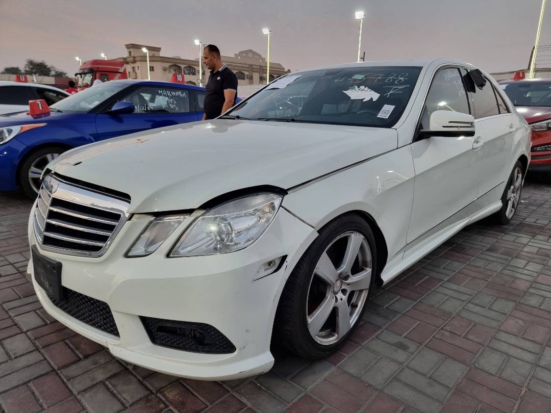 2011 MERCEDES BENZ E 350 — 209783 Miles — Lot 2154798 — Main - Marhaba Auctions Used Cars - Image 3