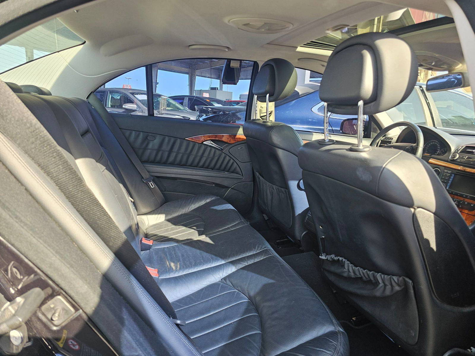 2008 MERCEDES BENZ E 280 — 133172 KM — Lot F5AXX8B311941 — Souq - Marhaba Auctions Used Cars - Image 5