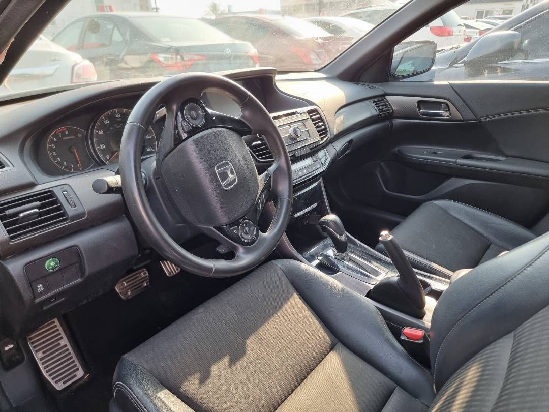 2016 HONDA ACCORD — 133552 Miles — Lot 3215469 — Ind. 12 - Marhaba Auctions Used Cars - Image 6
