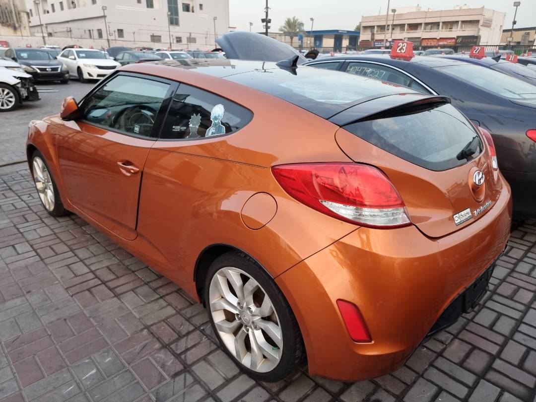 2013 HYUNDAI VELOSTER — 214625 Miles — Lot 69568 — Ind. 12 - Marhaba Auctions Used Cars - Image 4