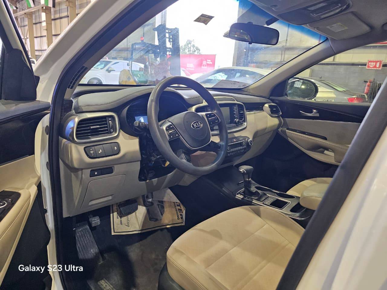 KIA SORENTO 2019 - Marhaba Auction Used Cars - Image 9