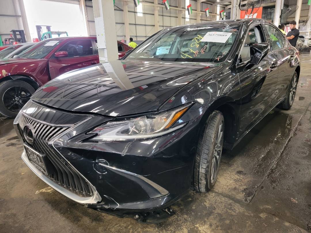 2021 LEXUS ES 250 — 14910 Miles — Lot 421211021 - Marhaba Auctions Used Cars - Image 9