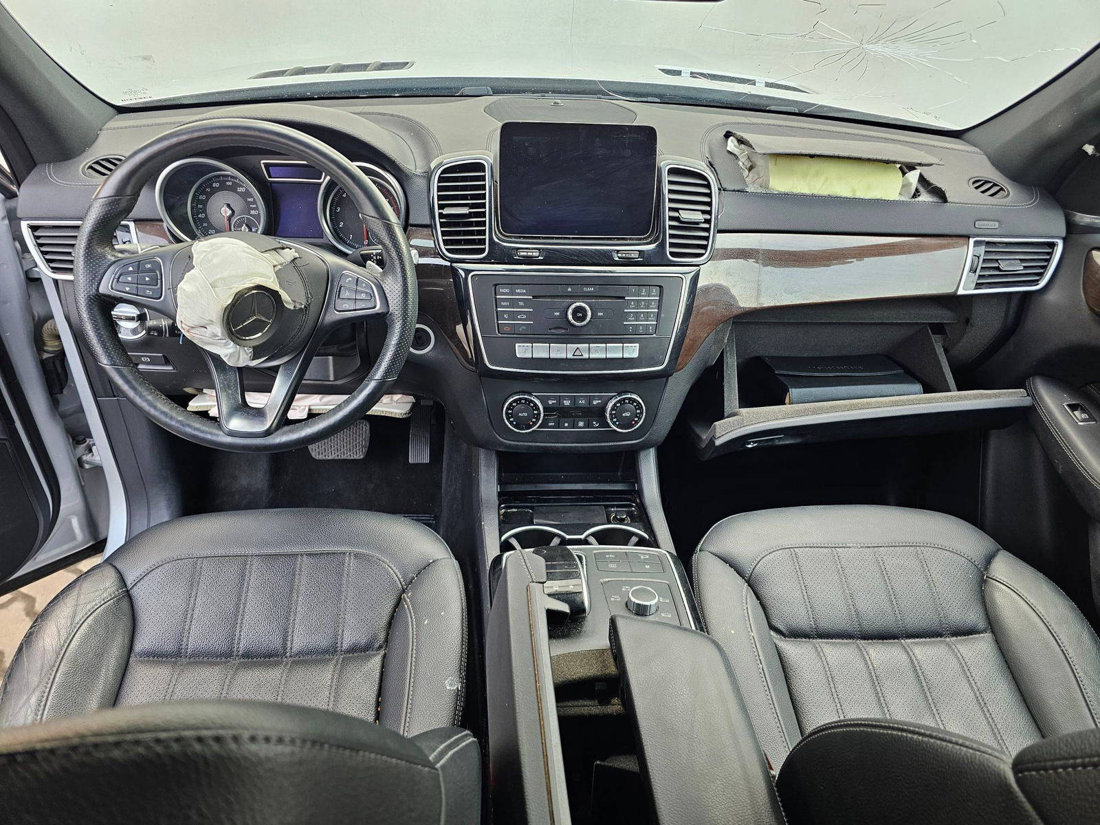 MERCEDES BENZ GLS 450 2017 - Marhaba Auction Used Cars - Image 8