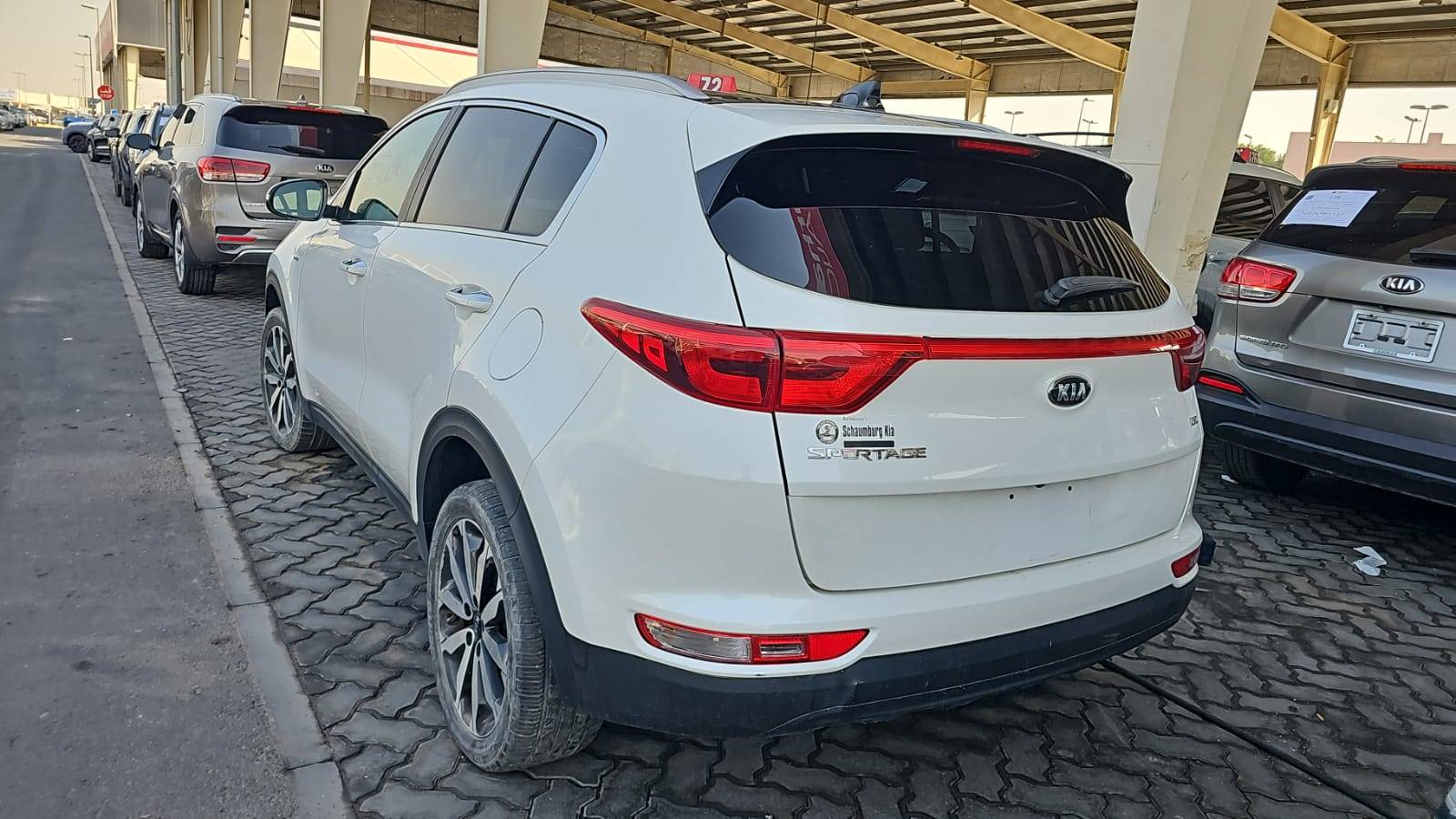 2017 KIA SPORTAGE — 112321 Miles — Lot H7161381 — Souq - Marhaba Auctions Used Cars - Image 9