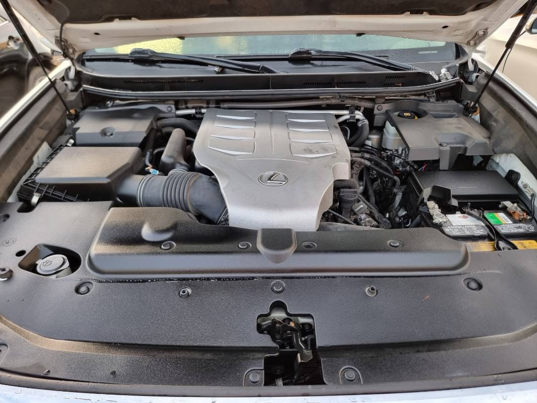 2018 LEXUS GX 460 — 123674 Miles — Lot 215487 — Ind. 12 - Marhaba Auctions Used Cars - Image 11