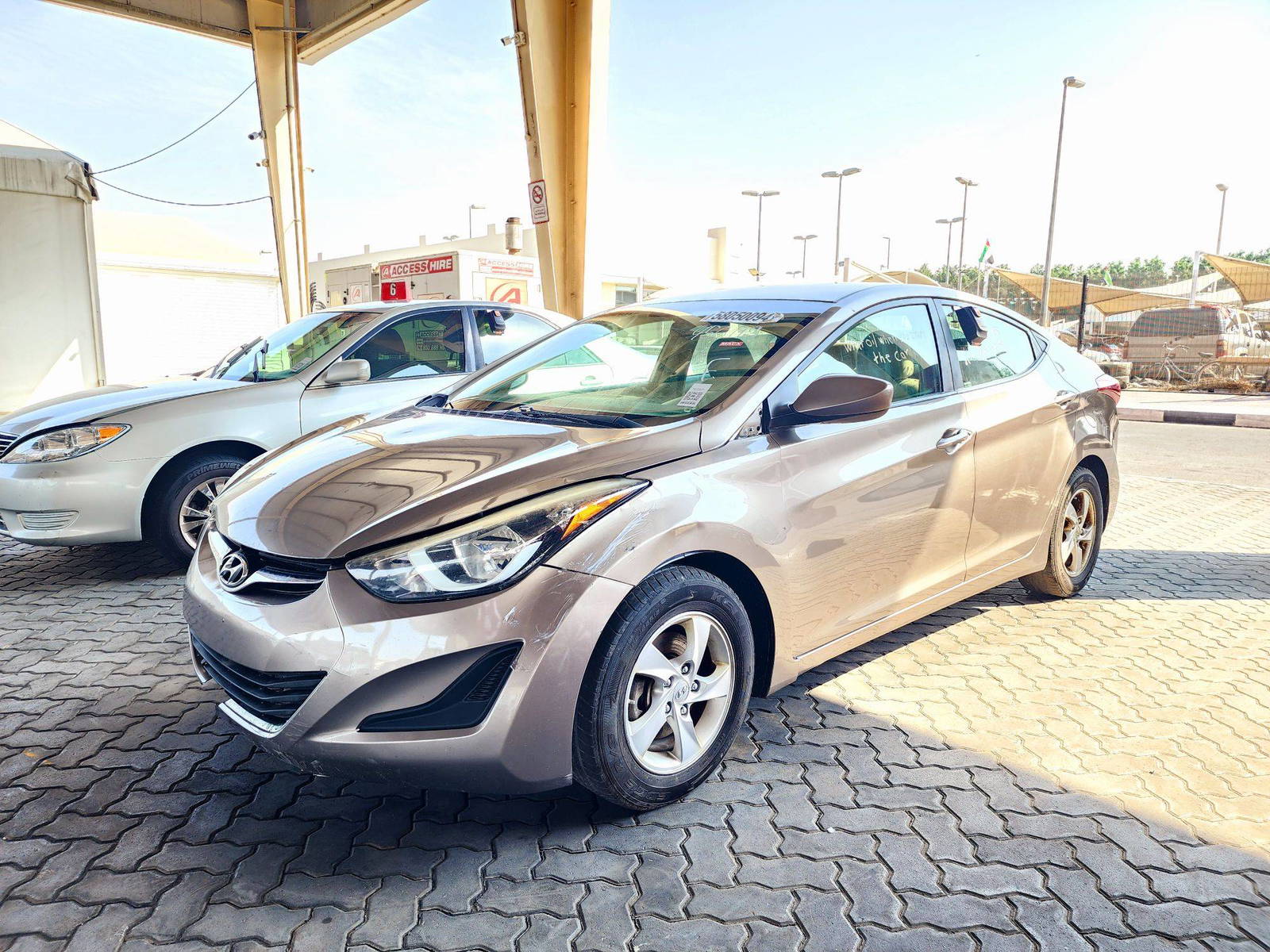 2014 HYUNDAI ELANTRA — 185925 Miles — Lot E4EH456119 — Souq - Marhaba Auctions Used Cars - Image 5