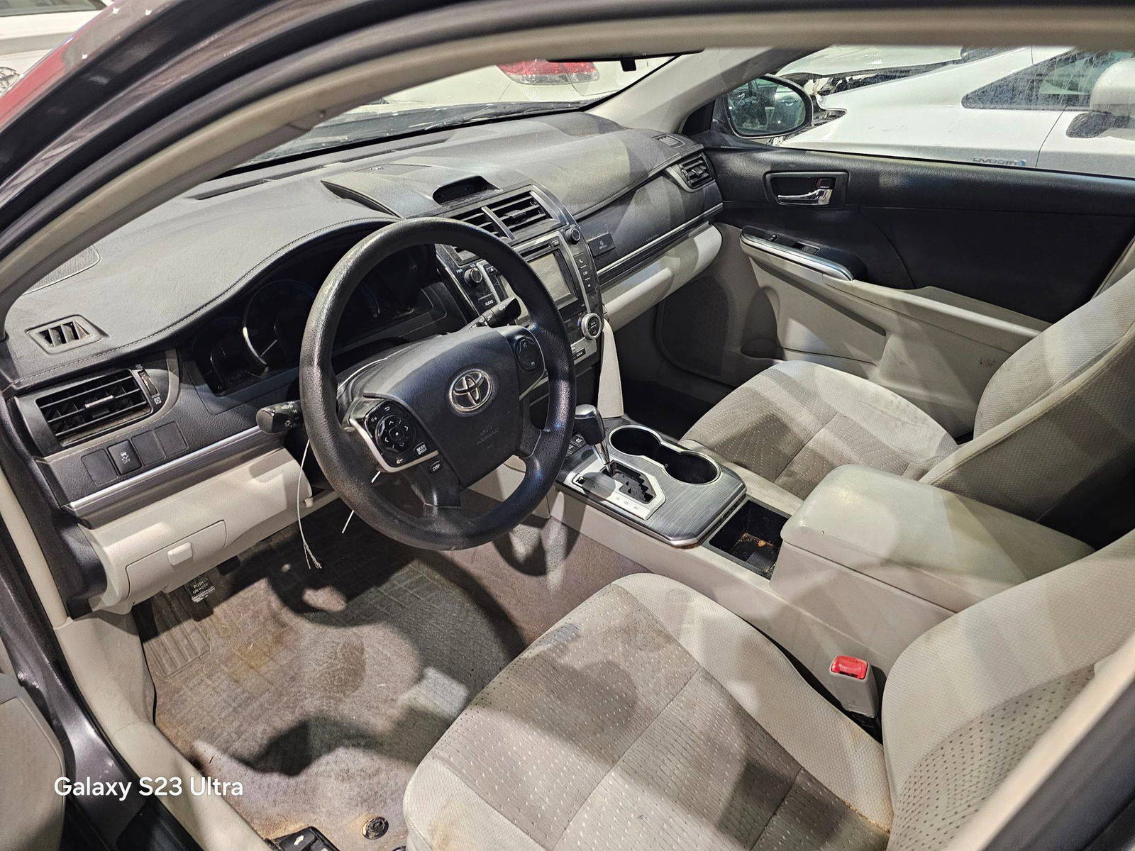 2014 TOYOTA CAMRY — 245420 Miles — Lot EU104472 — Main - Marhaba Auctions Used Cars - Image 8