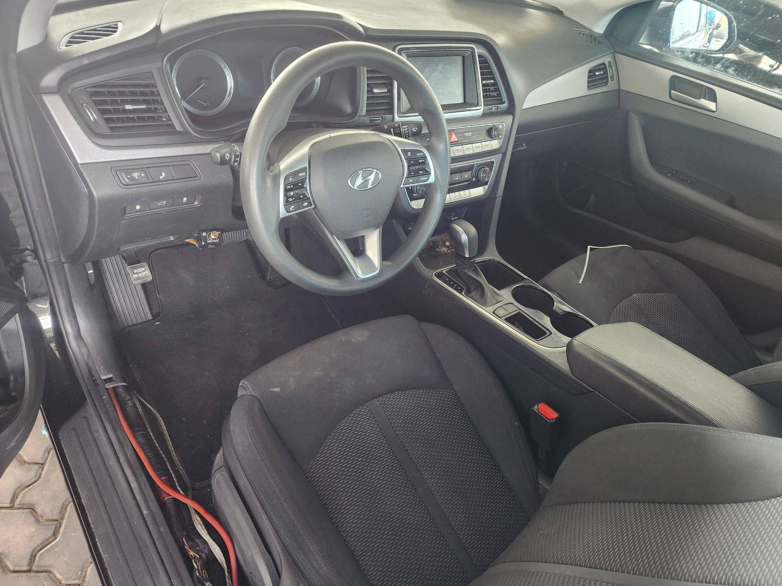 2019 HYUNDAI SONATA — 68571 Miles — Lot 21231201 - Marhaba Auctions Used Cars - Image 8