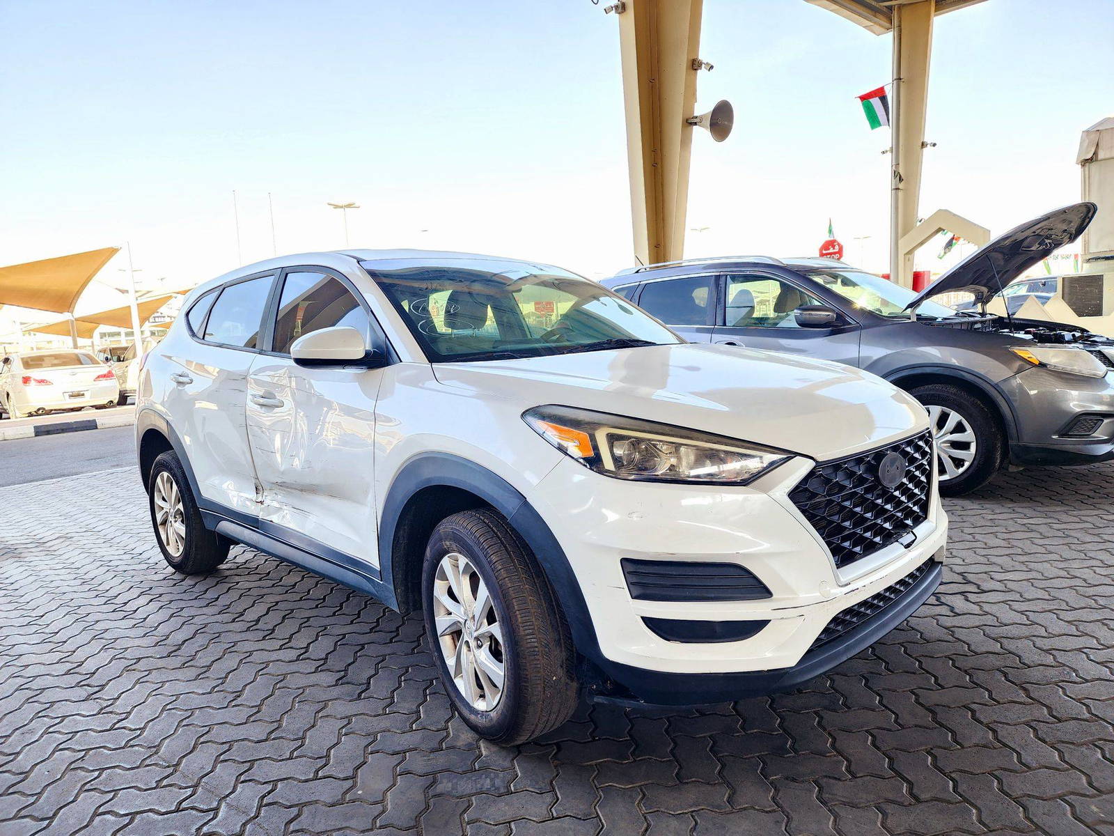 2019 HYUNDAI TUCSON — 126999 Miles — Lot 215487 — Souq - Marhaba Auctions Used Cars - Image 4