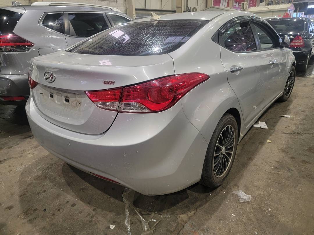 2013 HYUNDAI AVANTE — 217849 KM — Lot 774440 — Main - Marhaba Auctions Used Cars - Image 5