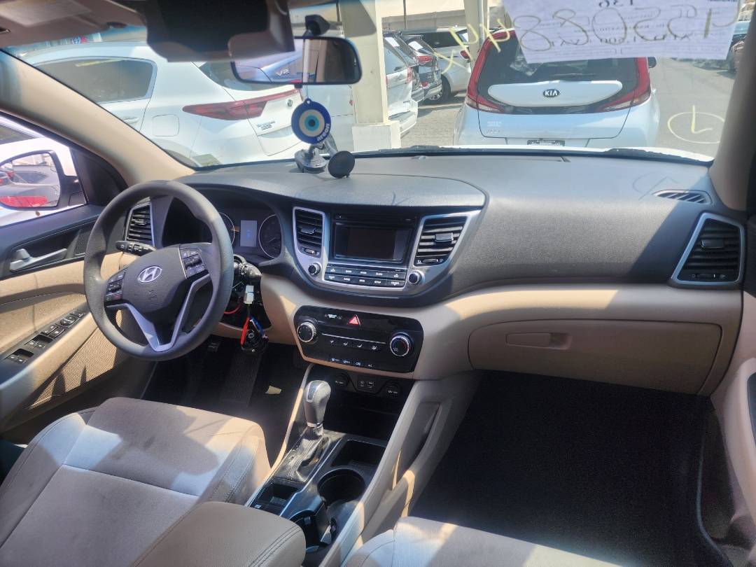2017 HYUNDAI TUCSON — 165398 Miles — Lot 45508844 — Souq - Marhaba Auctions Used Cars - Image 3