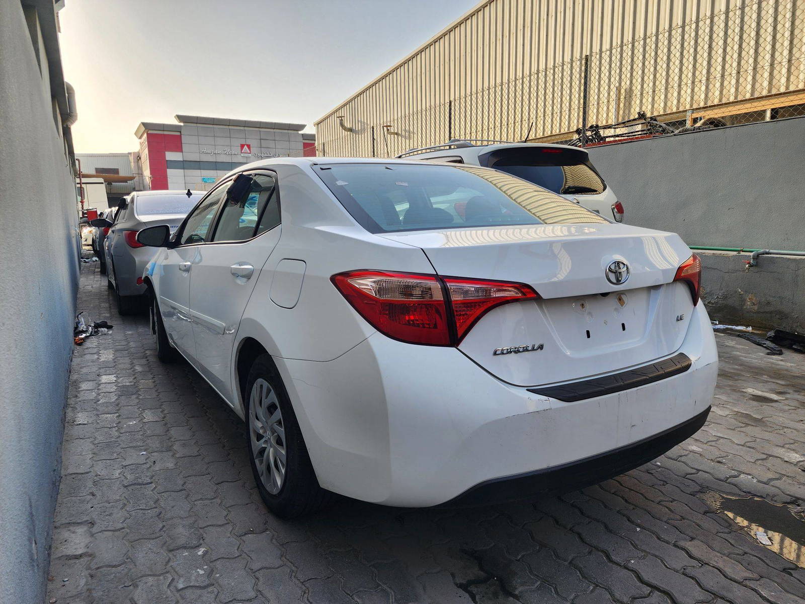 2017 TOYOTA COROLLA — 147864 Miles — Lot HE0HC918625 — Main - Marhaba Auctions Used Cars - Image 4