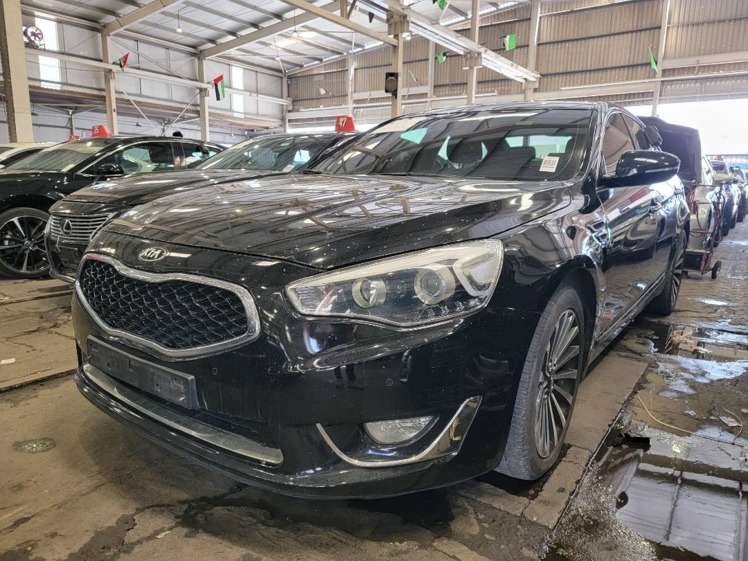 2013 KIA K7 — 285066 KM — Lot DA115085 — Main - Marhaba Auctions Used Cars - Image 5
