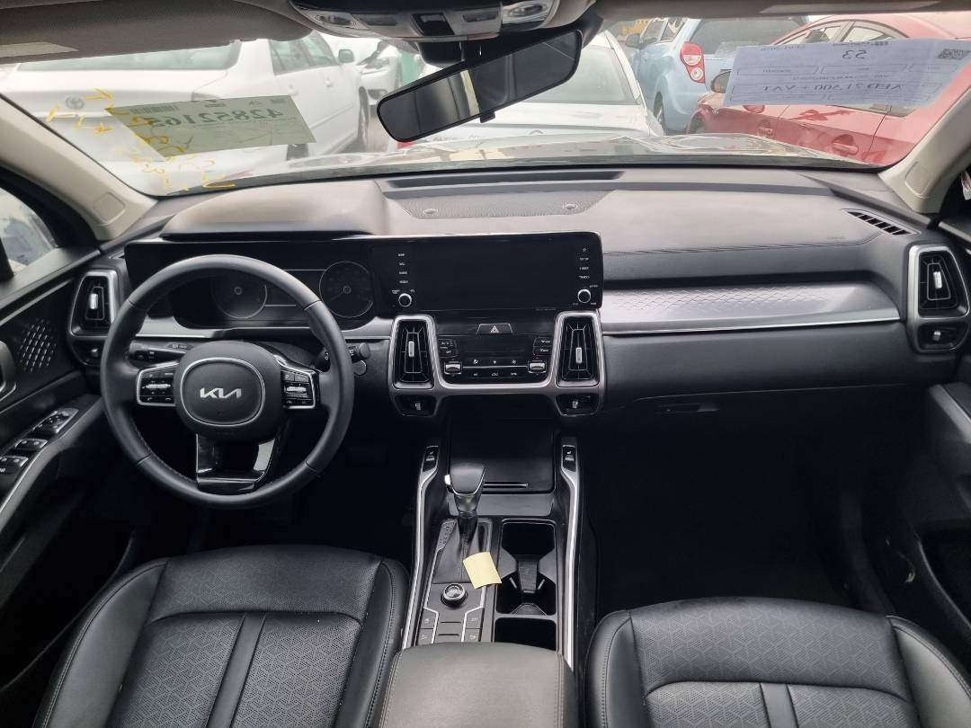 2023 KIA SORENTO — 37720 Miles — Lot G235672 — Main - Marhaba Auctions Used Cars - Image 8