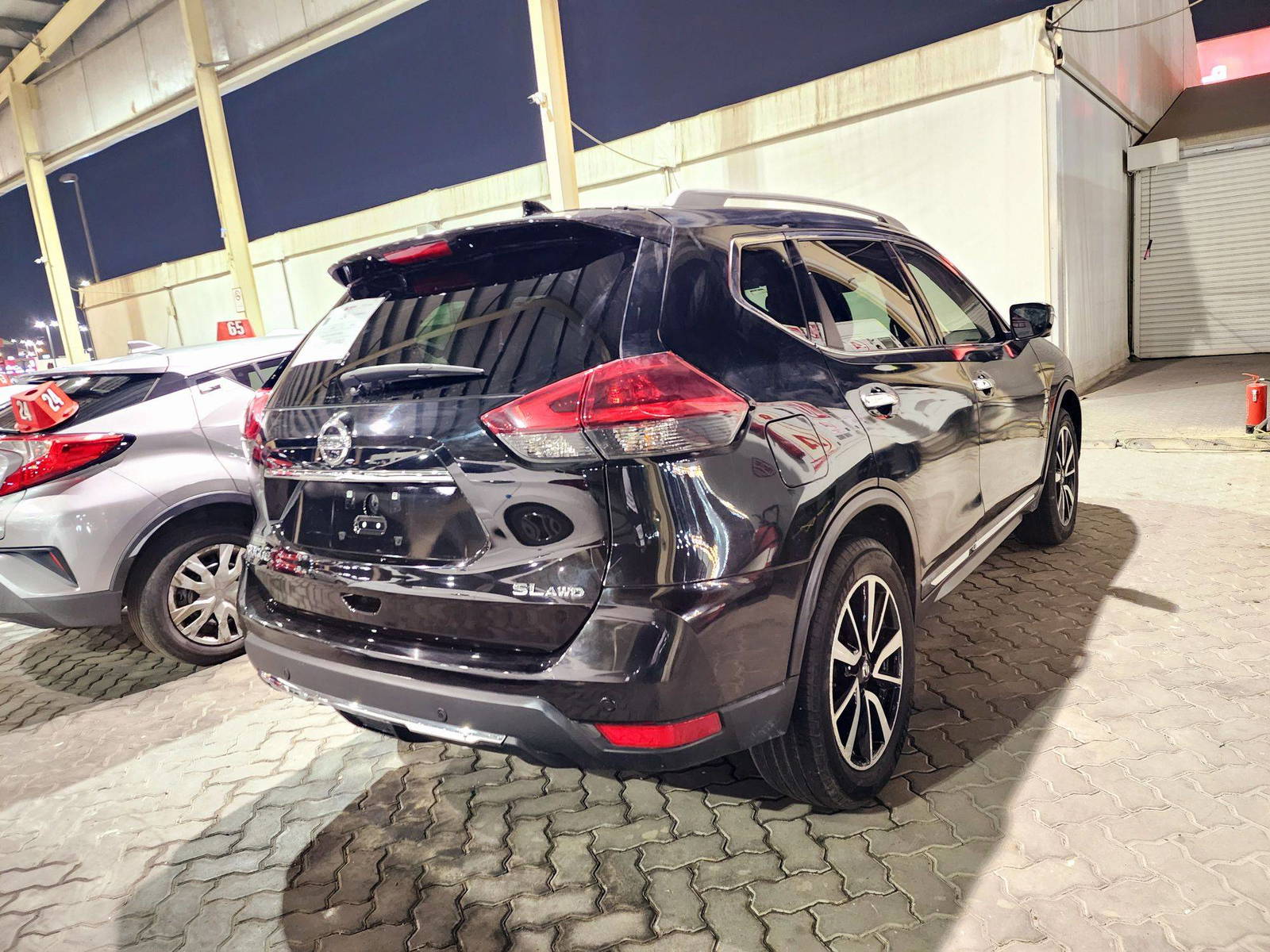 2019 NISSAN ROGUE — 127373 Miles — Lot 1KC826866 — Souq - Marhaba Auctions Used Cars - Image 3