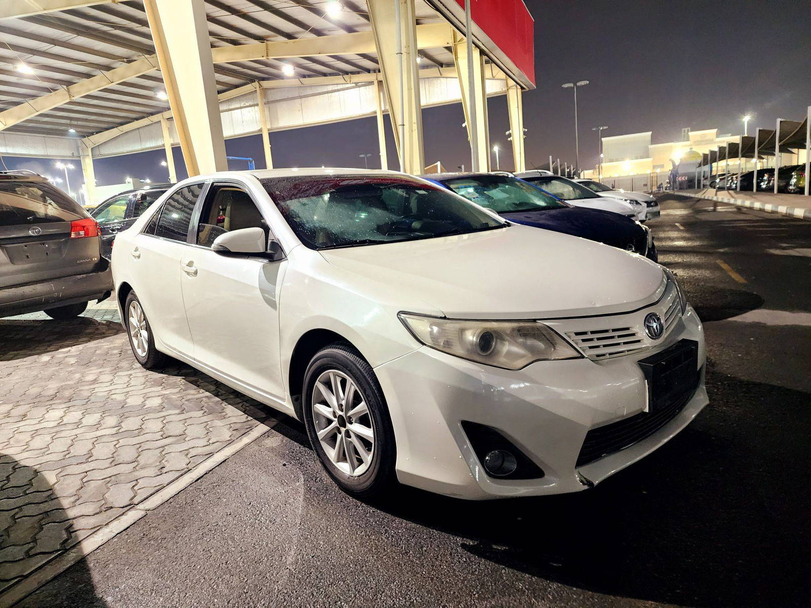 2014 TOYOTA CAMRY — 212645 KM — Lot EX496267 — Souq - Marhaba Auctions Used Cars - Image 4