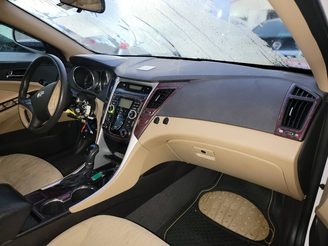 2011 HYUNDAI SONATA — 103725 Miles — Lot 37113913 - Marhaba Auctions Used Cars - Image 5