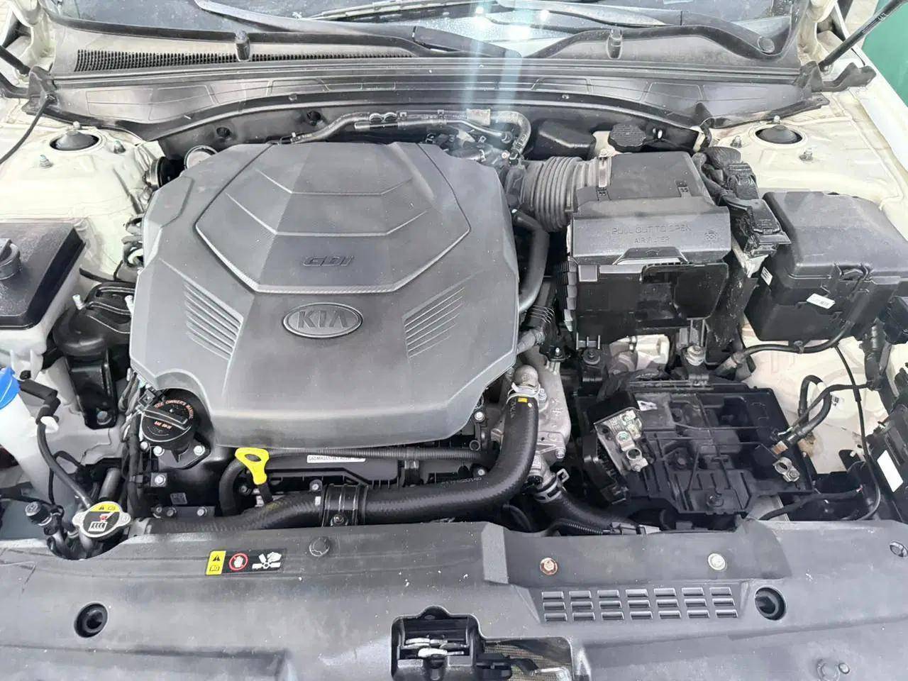 2018 KIA CADENZA — 52916 Miles — Lot J5105019 — Ind. 12 - Marhaba Auctions Used Cars - Image 10