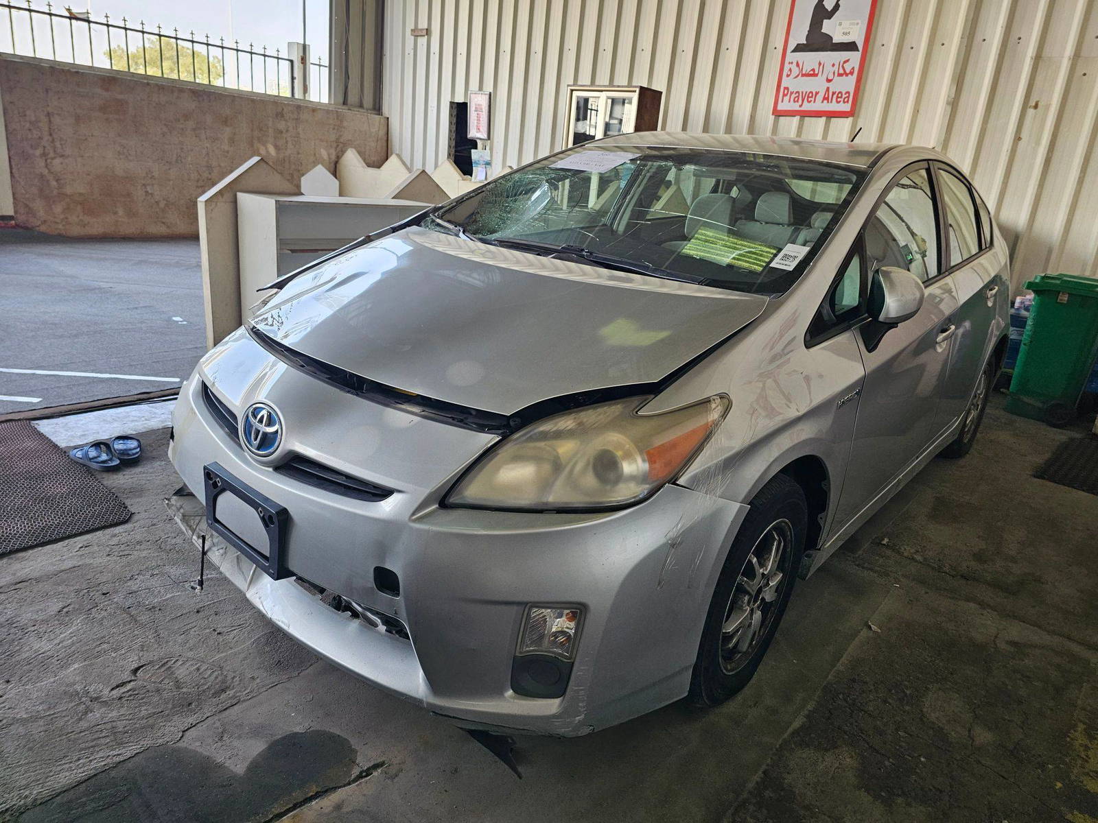 2010 TOYOTA PRIUS — Lot 0020332 — Main - Marhaba Auctions Used Cars - Image 3