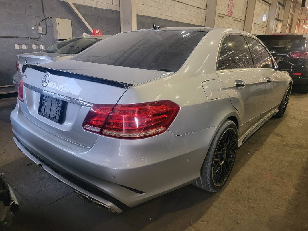 MERCEDES BENZ E 350 2010 - Marhaba Auction Used Cars - Image 3