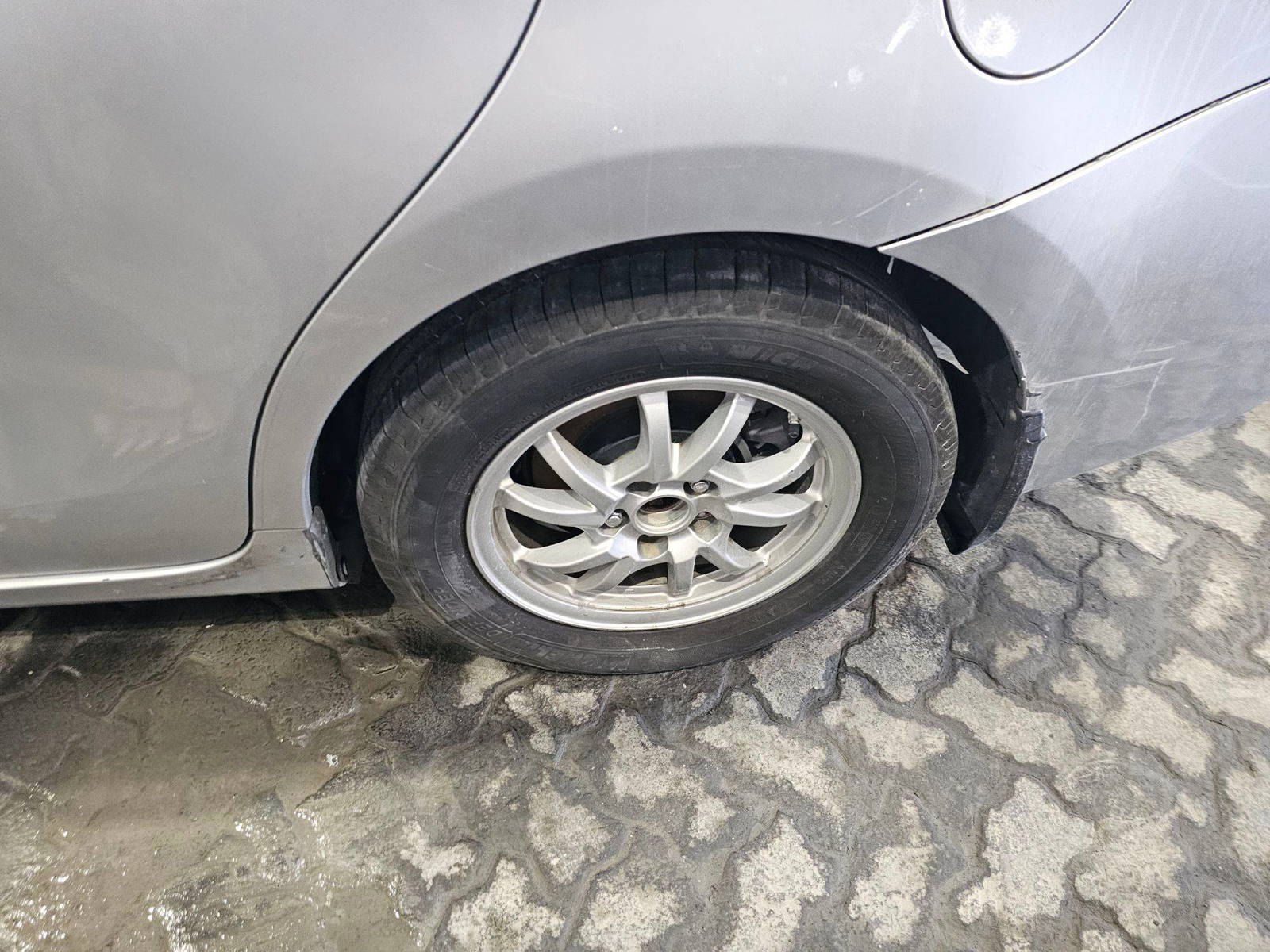 TOYOTA PRIUS V 2012 - Marhaba Auction Used Cars - Image 6