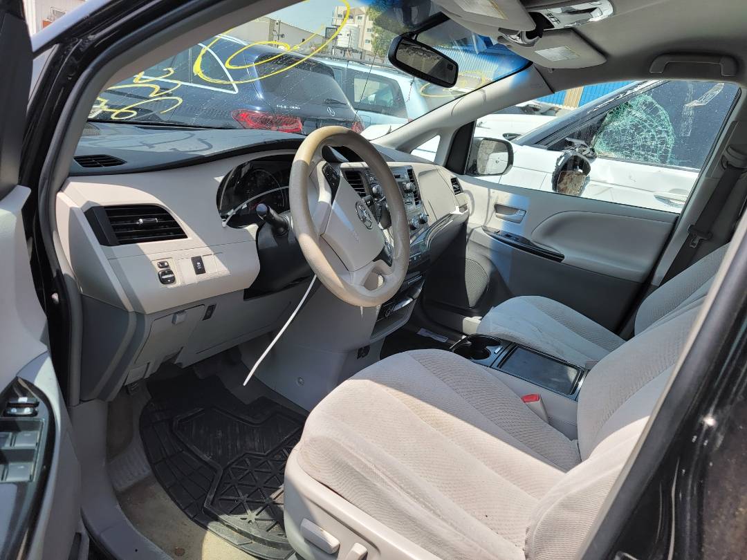 2012 TOYOTA SIENNA — 206691 Miles — Lot 255277 — Main - Marhaba Auctions Used Cars - Image 7