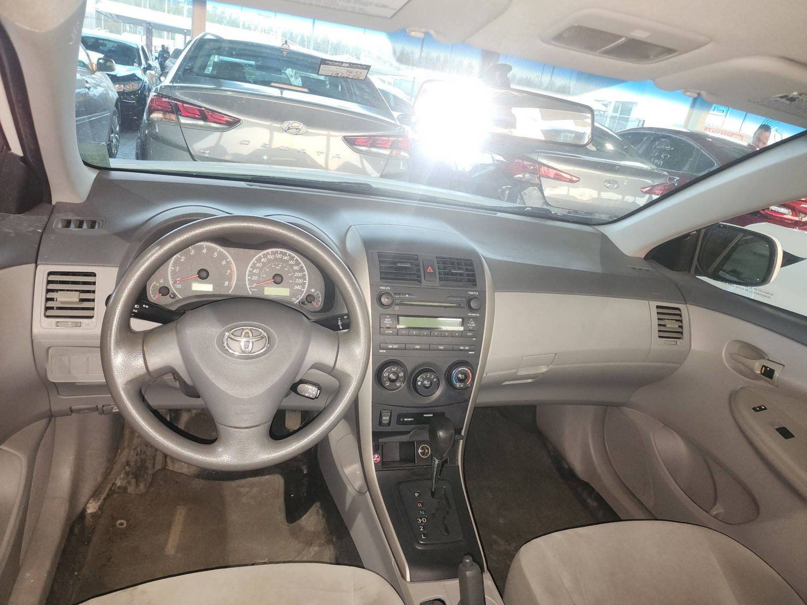 2009 TOYOTA COROLLA — 194274 KM — Lot 099796 — Main - Marhaba Auctions Used Cars - Image 7