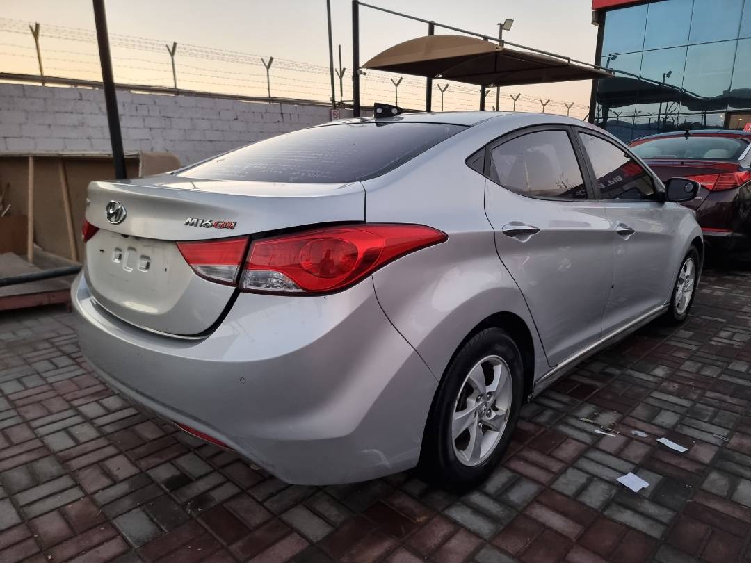 2012 HYUNDAI AVANTE — 234125 KM — Lot 124578 — Ind. 12 - Marhaba Auctions Used Cars - Image 5