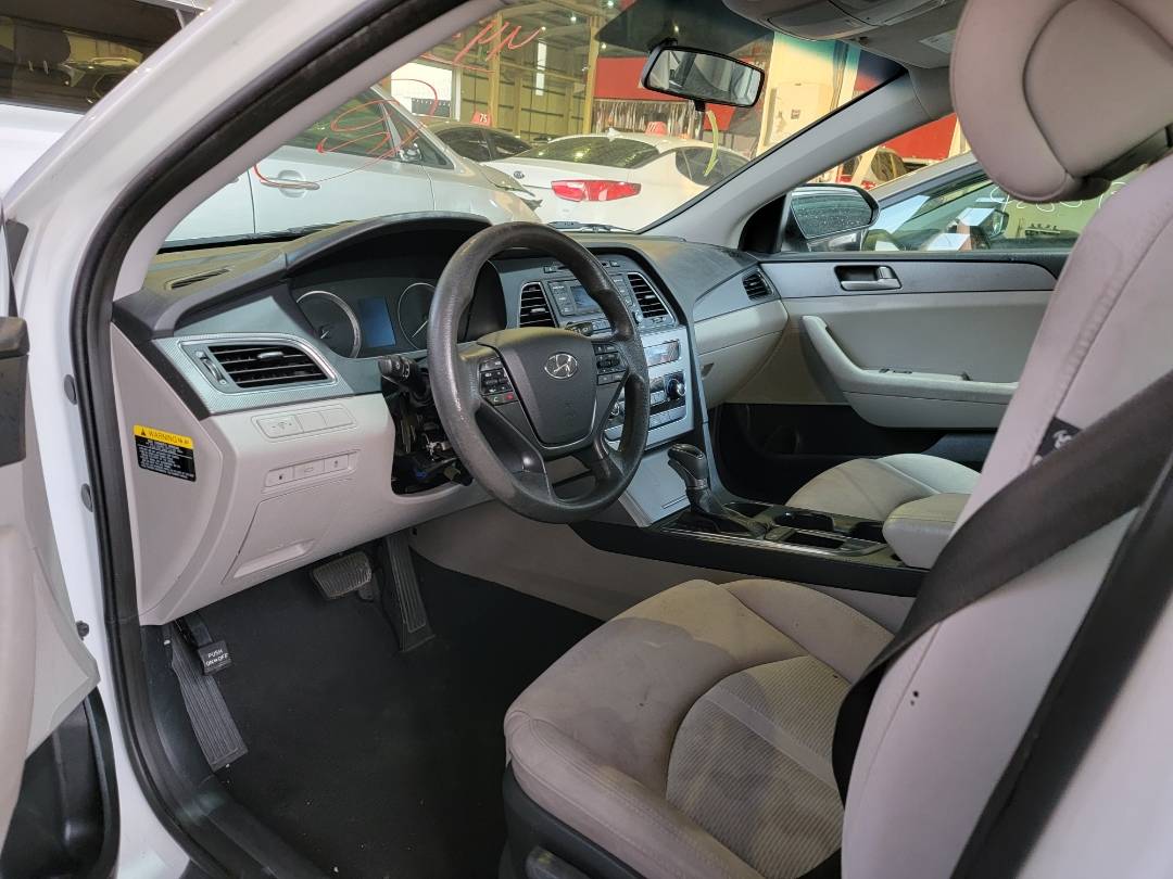 2017 HYUNDAI SONATA — 143463 Miles — Lot 60330045 — Main - Marhaba Auctions Used Cars - Image 8