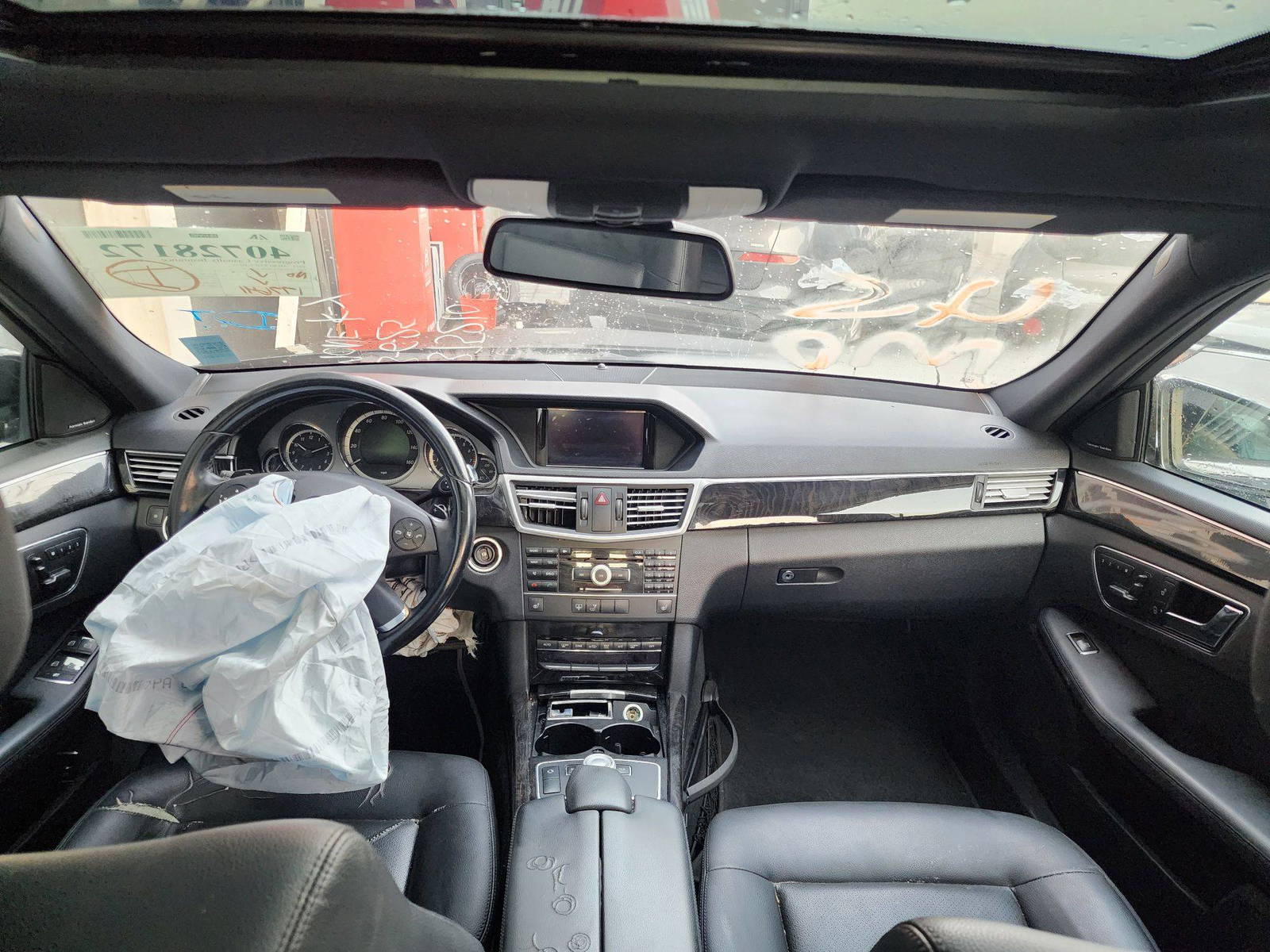 MERCEDES BENZ E 350 2011 - Marhaba Auction Used Cars - Image 8