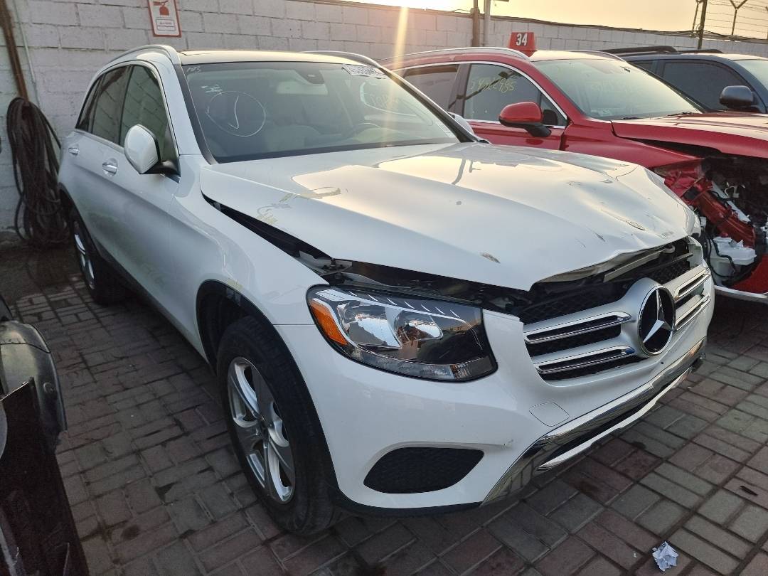 2018 MERCEDES BENZ GLC-300 — 58077 Miles — Lot 45363465 — Main - Marhaba Auctions Used Cars - Image 5