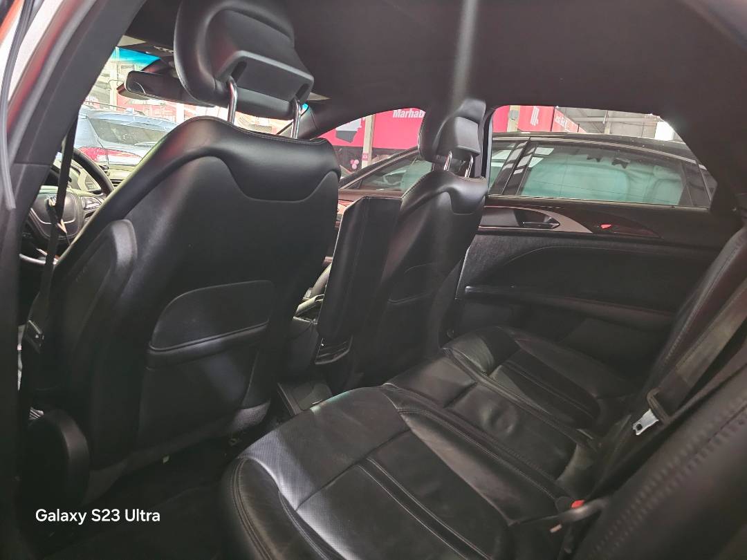 2017 LINCOLN MKZ — 130077 KM — Lot HR639333 — Main - Marhaba Auctions Used Cars - Image 7