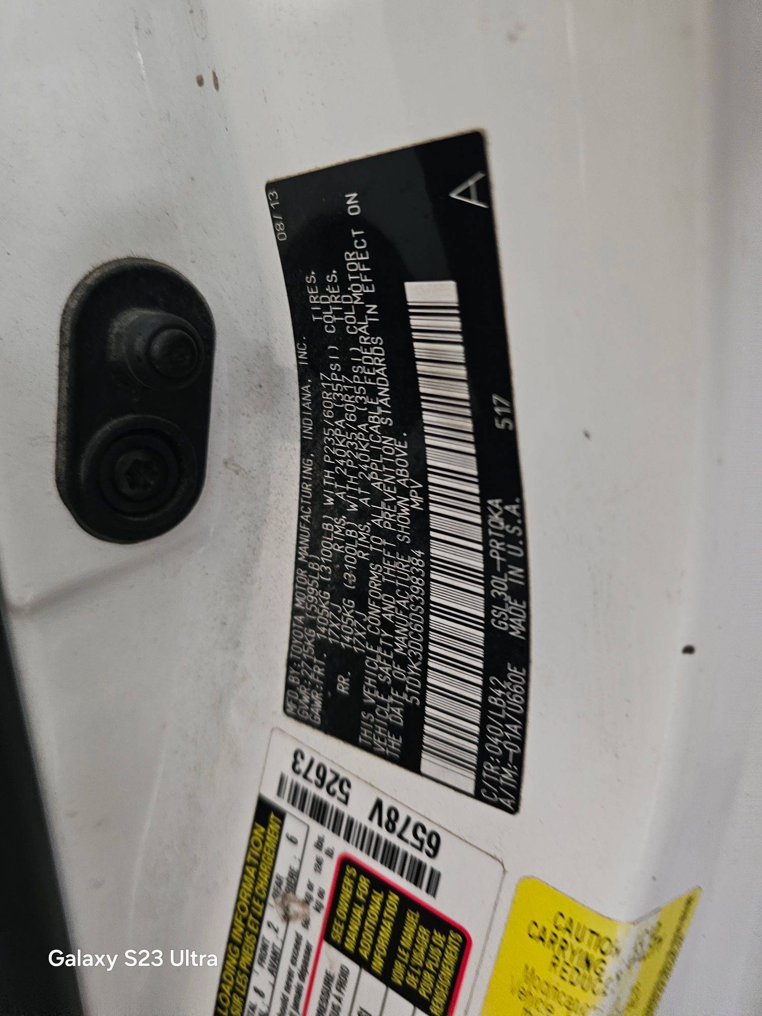 2013 TOYOTA SIENNA — 171225 Miles — Lot 43000526 — Main - Marhaba Auctions Used Cars - Image 10
