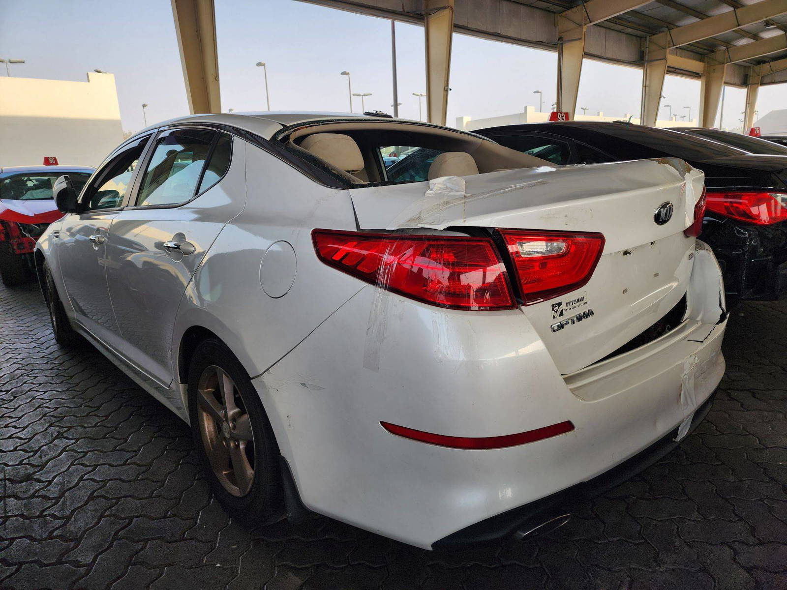 2014 KIA OPTIMA — 128270 Miles — Lot 40624724 — Main - Marhaba Auctions Used Cars - Image 3