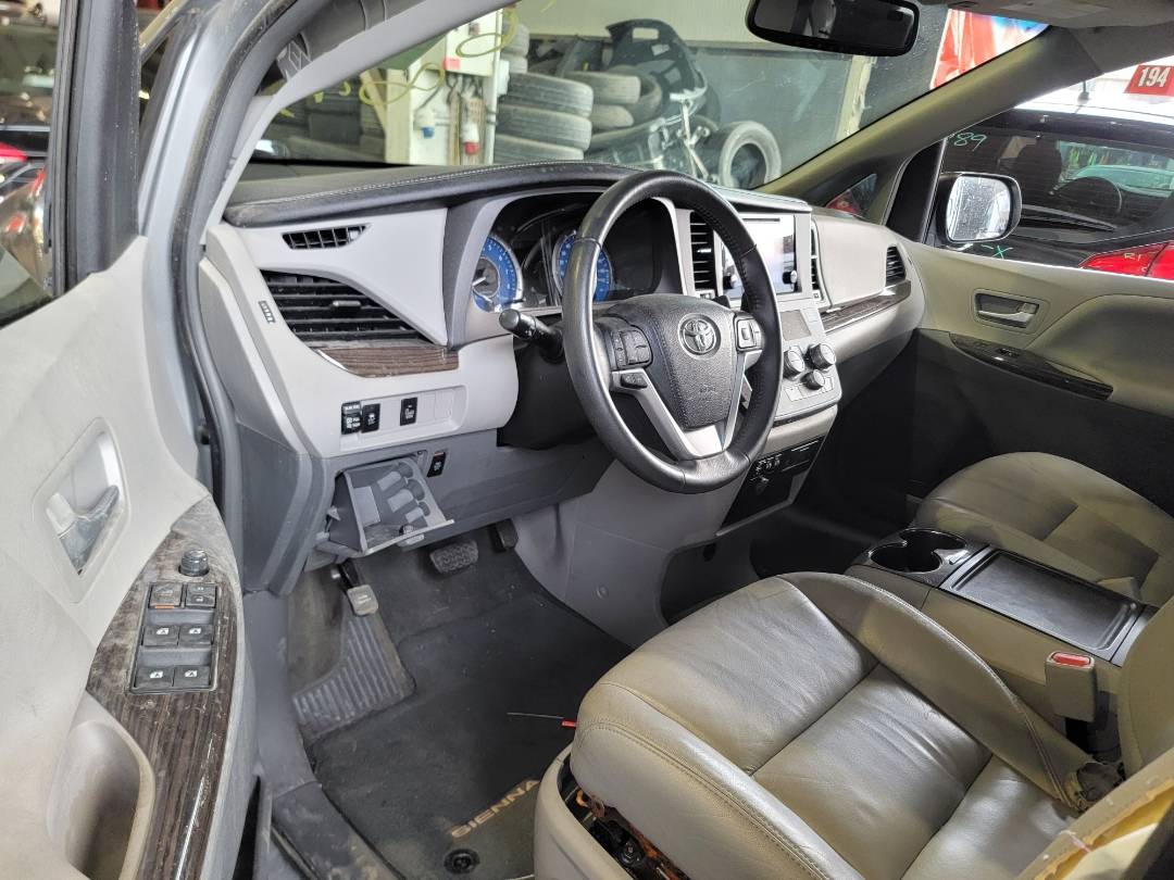 2016 TOYOTA SIENNA — 79915 Miles — Lot GS746836 — Main - Marhaba Auctions Used Cars - Image 9