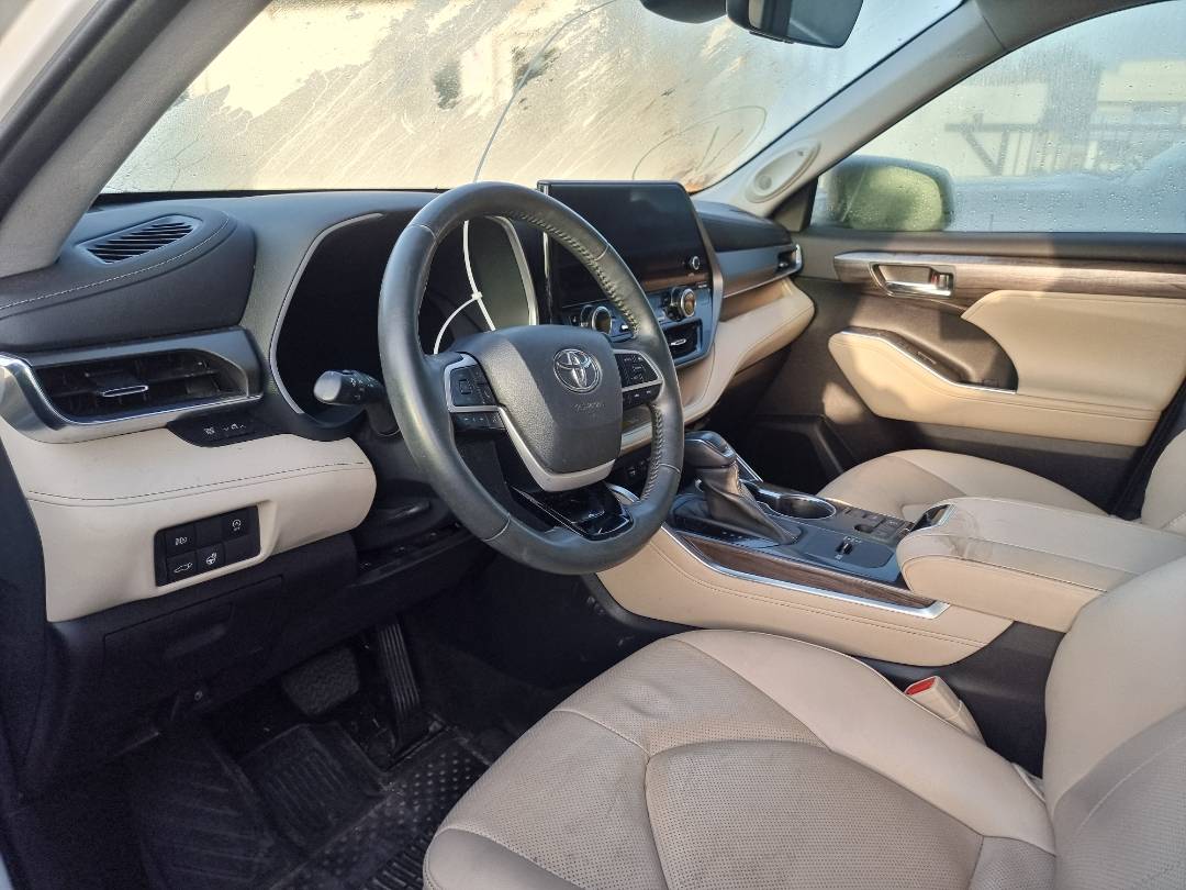2023 TOYOTA HIGHLANDER — 107226 Miles — Lot S007553 — Ind. 12 - Marhaba Auctions Used Cars - Image 7