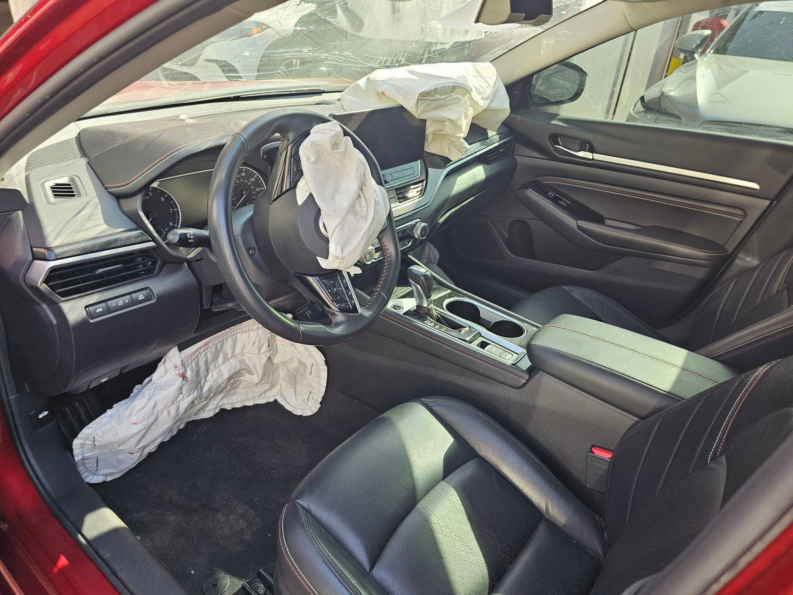 NISSAN ALTIMA 2023 - Marhaba Auction Used Cars - Image 8