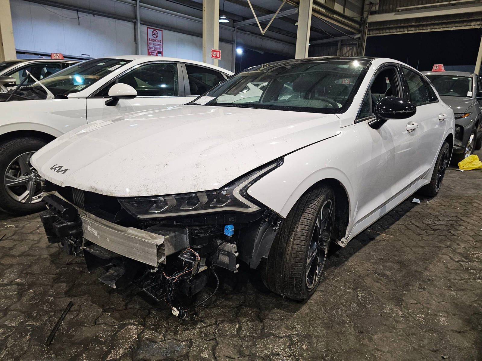 KIA K5 2023 - Marhaba Auction Used Cars - Image 5